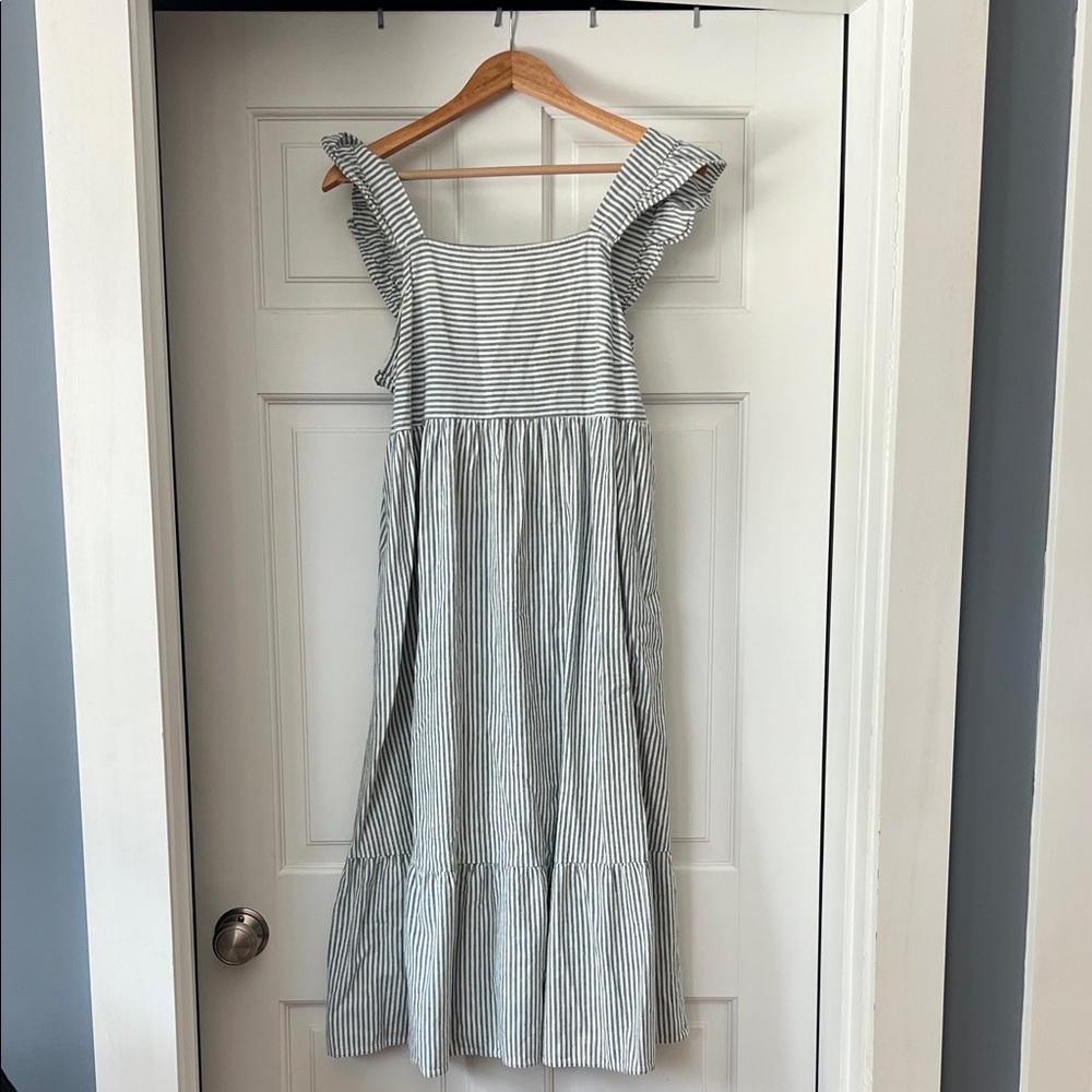 Universal Thread Blue and White Striped Midi Dress